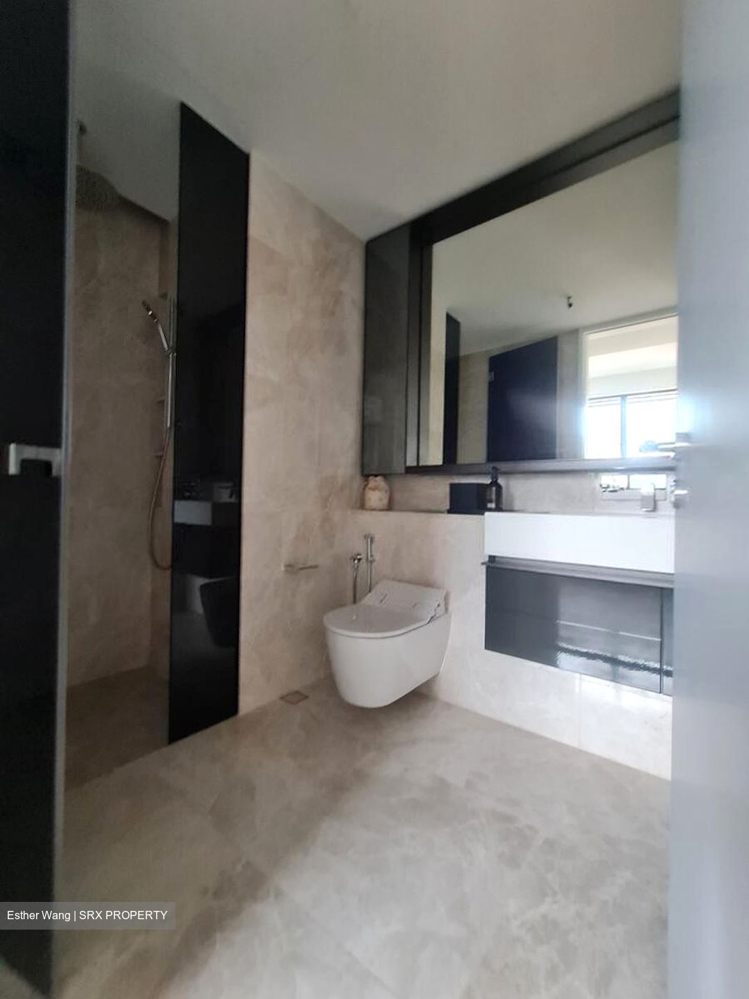 Riviere  (D3), Condominium #396904351